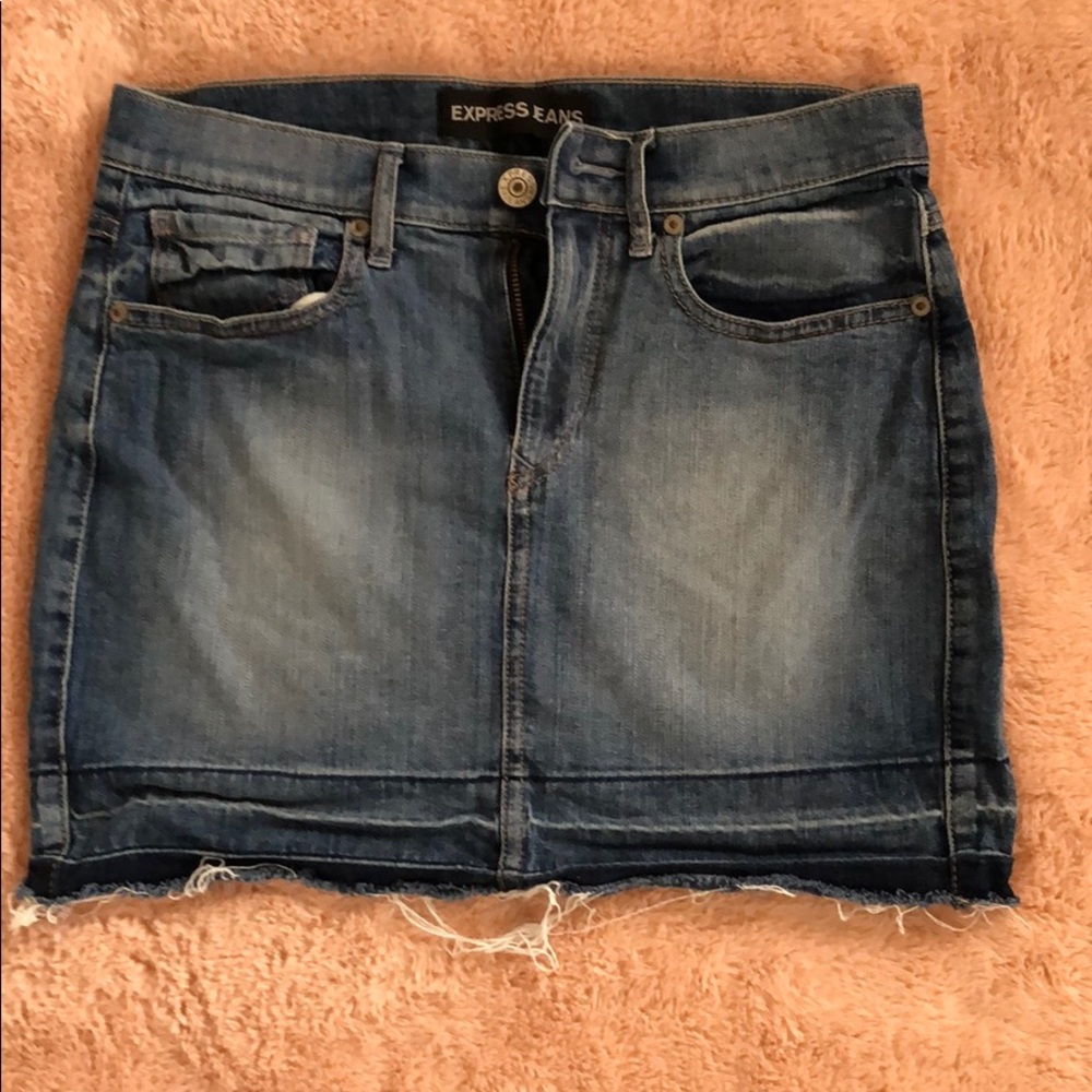 Express Mini Skirt